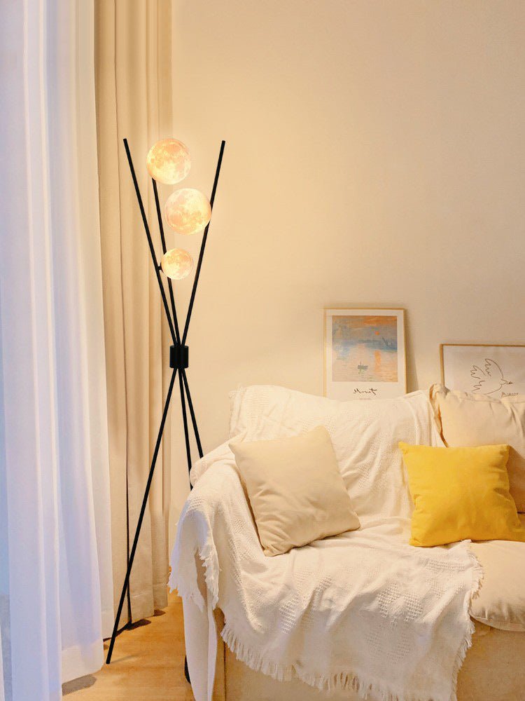 3 balls black floor lamp