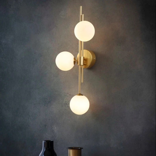 Bresan wall light