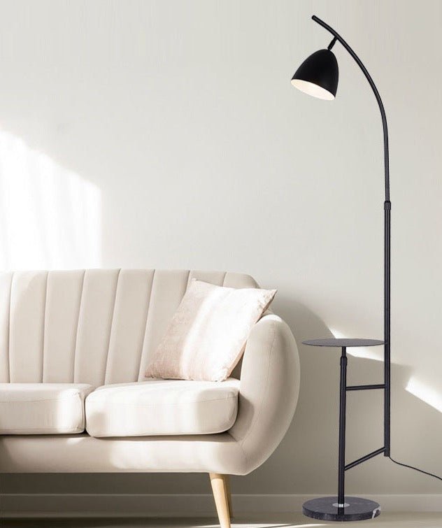 Cloché Modern fully black floor lamp