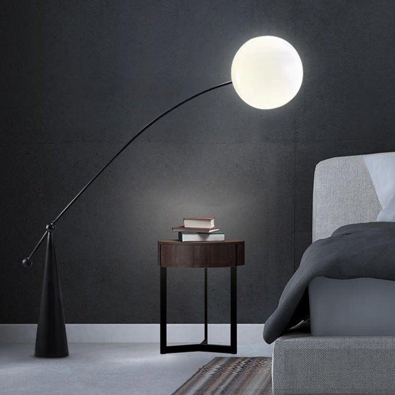 JOMÉ oversize floor lamp