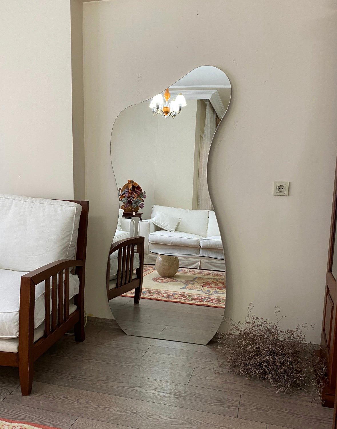 Large Irregular frameless backlight mirror