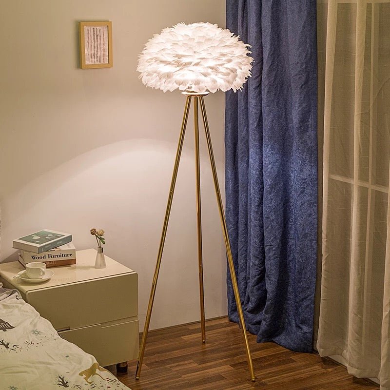 Lucana floor lamp