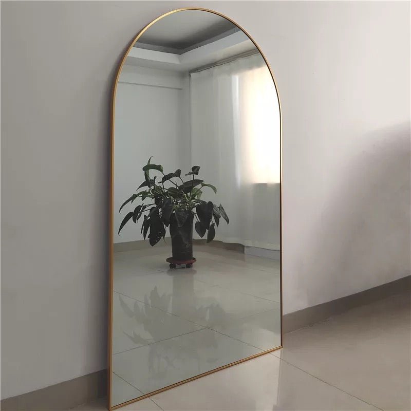 Oversize arch Mirror gold frame (2 sizes)