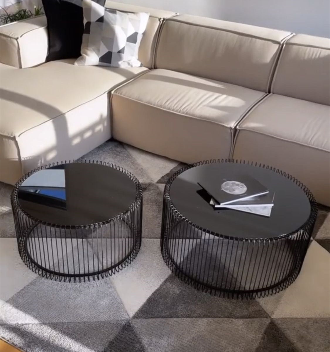 Wire black Coffee table set